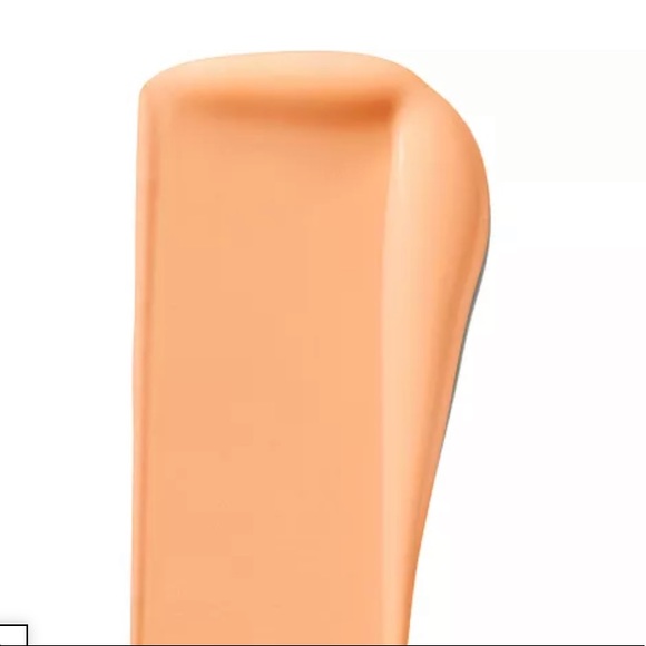 CLINIQUE Even Better Refresh Hydrating & Repairing Makeup Foundation WN 44 Tea - Picture 3 of 6